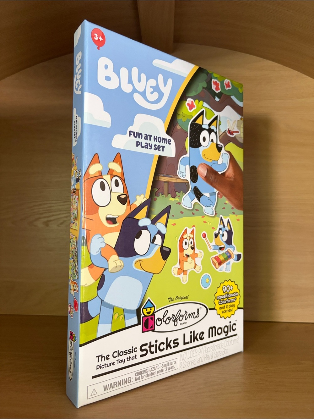 NIB• Colorforms Bluey Set - Repositionable Pieces Stick Like Magic - Picture 3 of 4